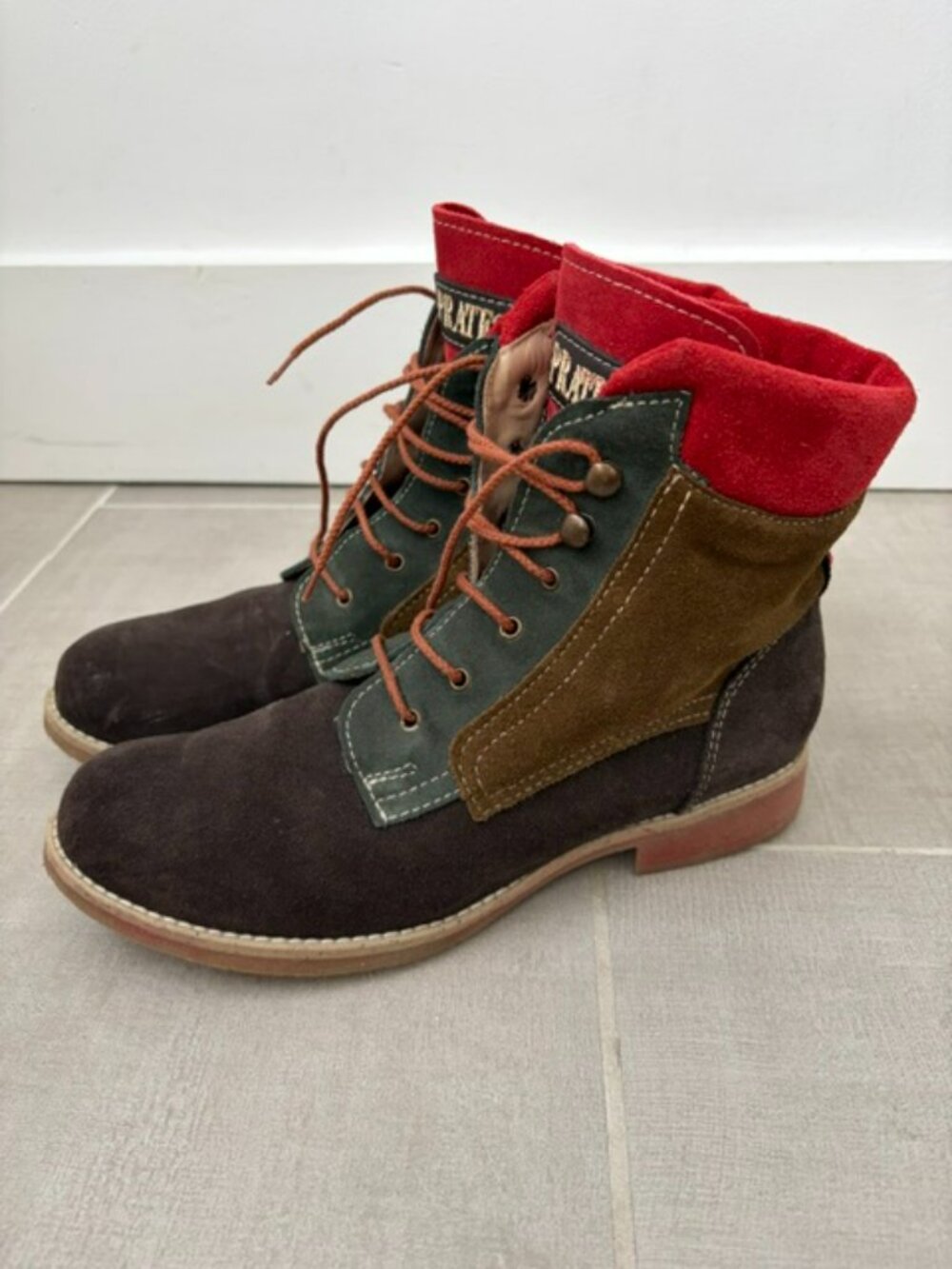 Multicolor Italian Suede boots, size 40 (US 9-9.5)